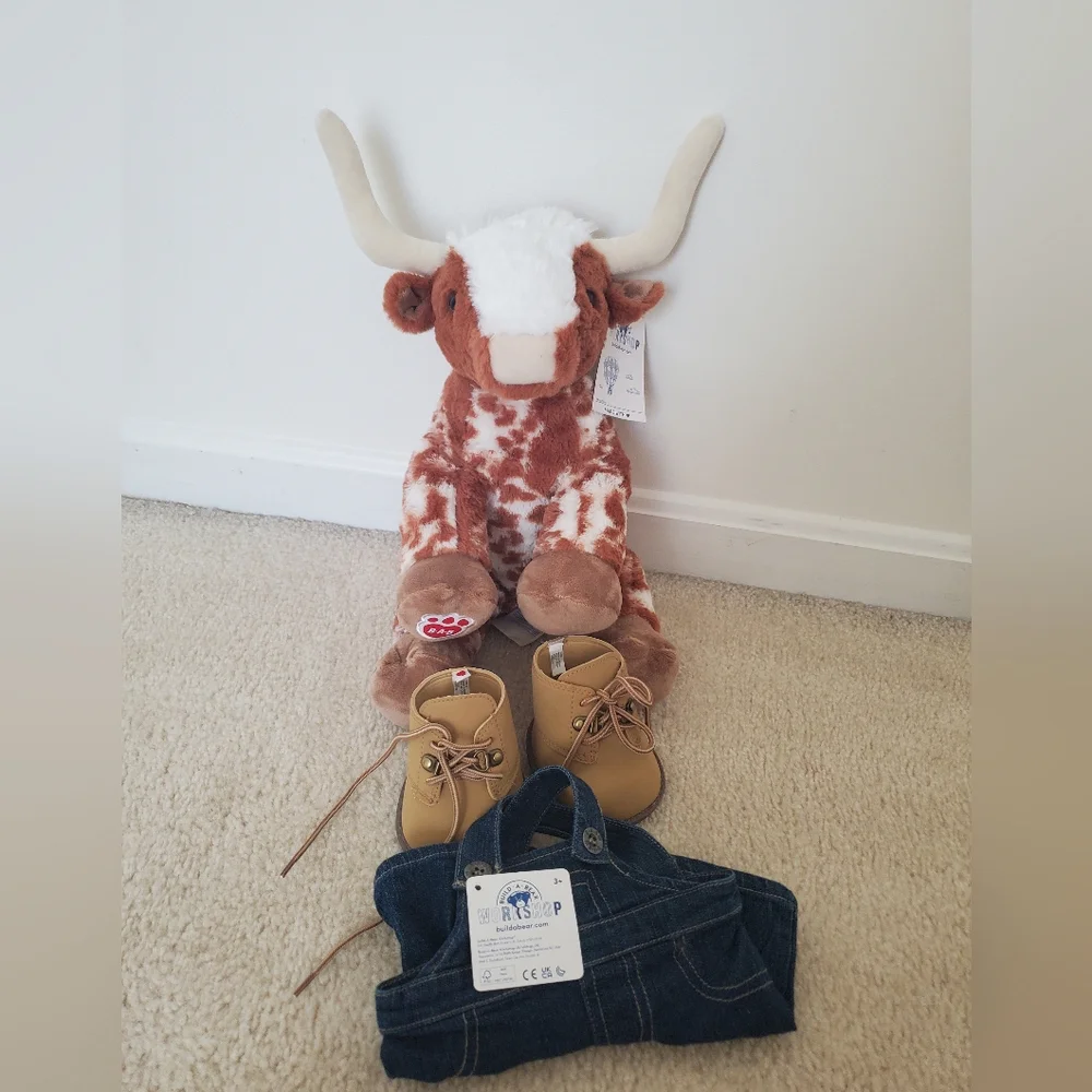 Longhorn Cow Stuffed Animal With Complete Outfit NWT (please read description)